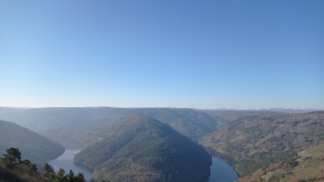 Miradoiro Cabo do Mundo II, vista sobre o icónico meandro do Miño