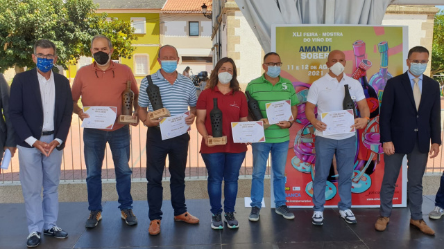 Éxito dun novo formato para a Feira do Viño de Amandi e premios para os mellores viños. Xornada II
