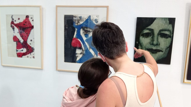'Amigos de Manuel Jorge' anuncia na homenaxe ao pintor a creación dun centro de arte contemporánea